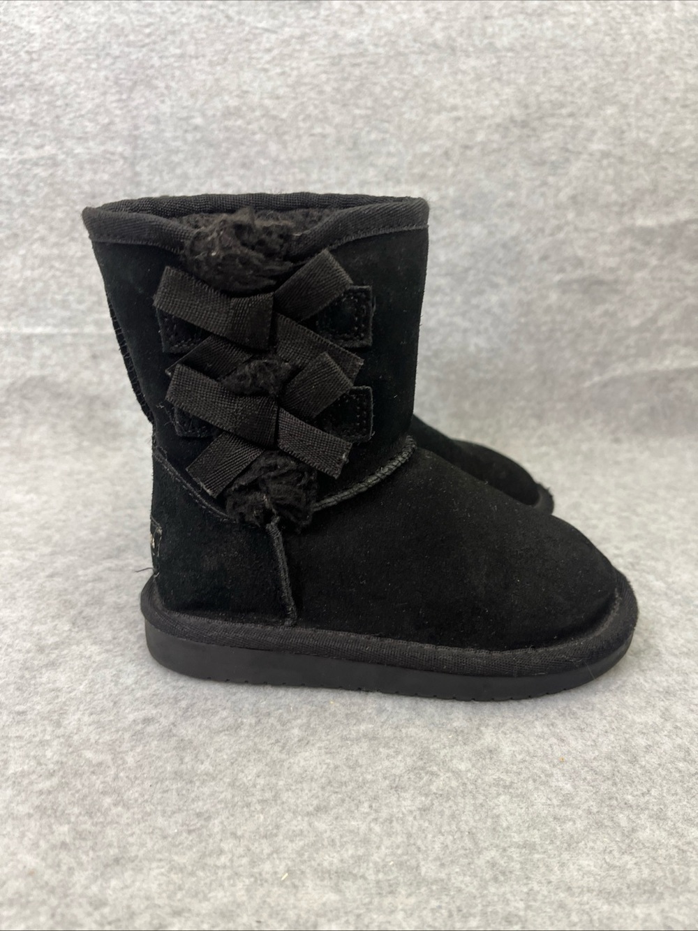 Koolaburra by UGG Boots Kids Toddler 8 Short Black Suede Winter Lined Pull On